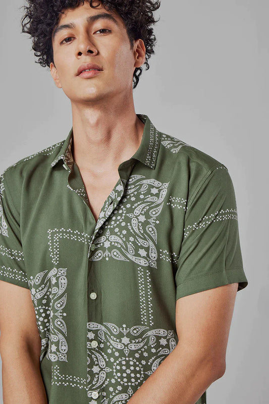 MOSAIC BANDANA GREEN SHIRT